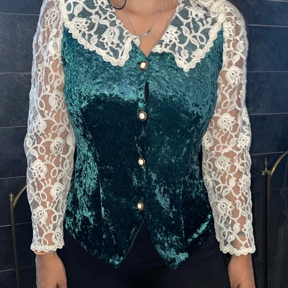 Vintage lace velvet green 80s button blouse - Picture 9 of 12